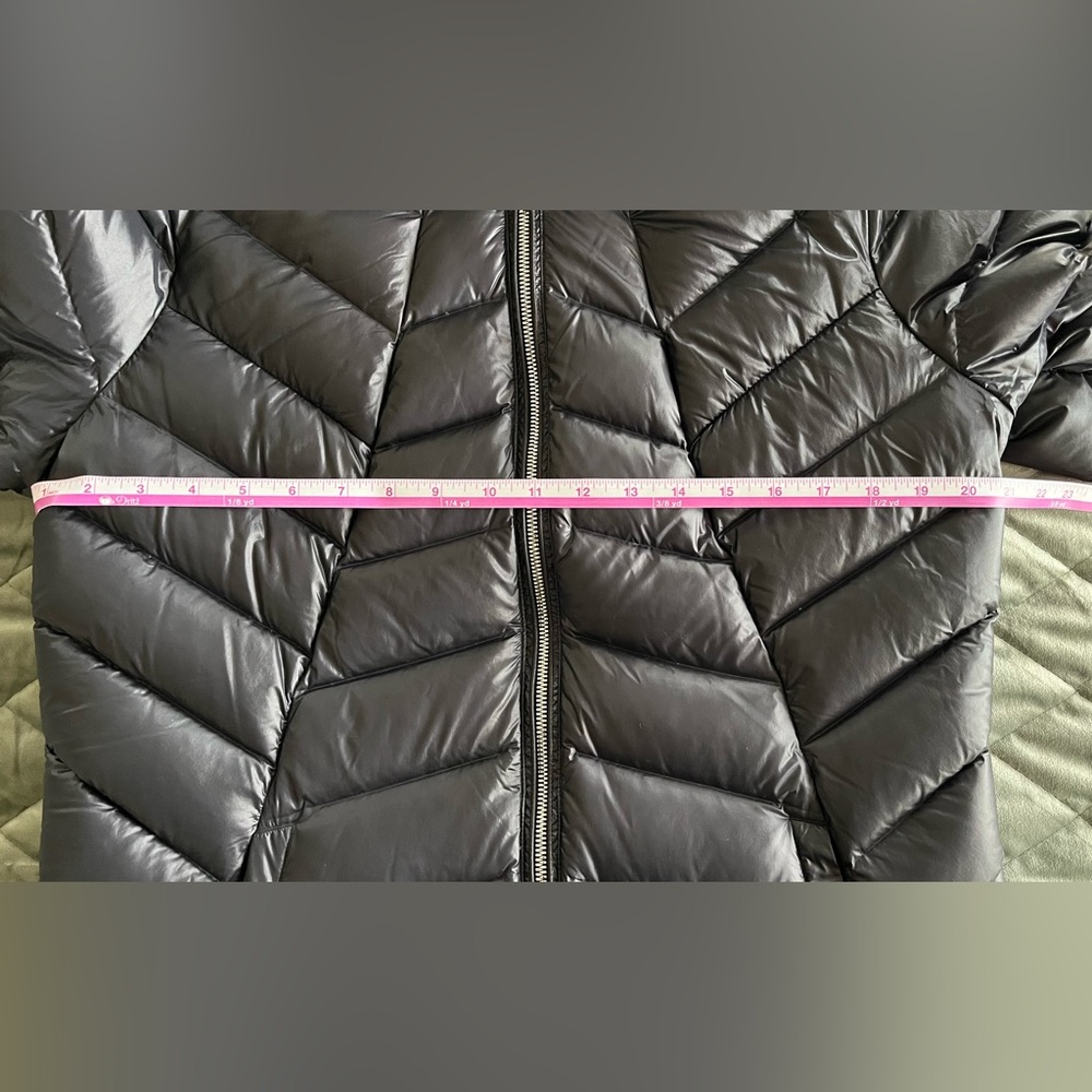 EUC Spyder down jacket. Women’s XL. Black. - Picture 6 of 11